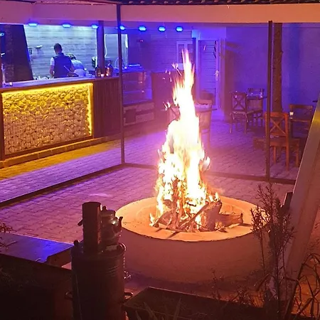 Роскошный шатер Chingene Glamping